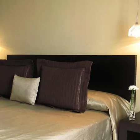 Yit El Postigo Hotel