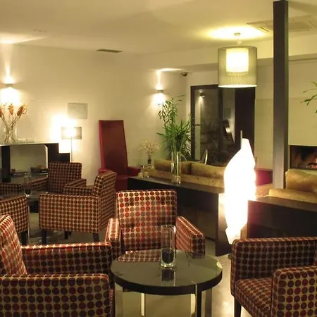 Hotel Yit El Postigo