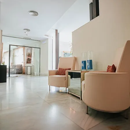 Hotel Yit El Postigo