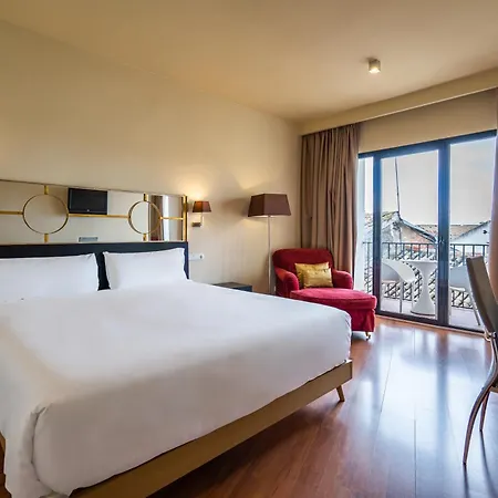 Yit El Postigo Hotel 4*